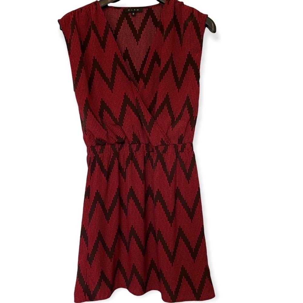 Glam Red&Brown Chevron Mini Dress. Size Small.